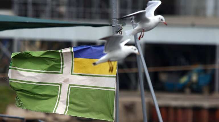 US, Ukraine navy heads meet after Russia ship seizure