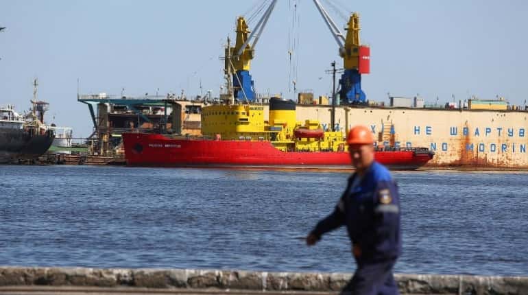 Russia objects to Ukraine sea dispute case in The Hague Russia objects to Ukraine sea dispute case in The Hague