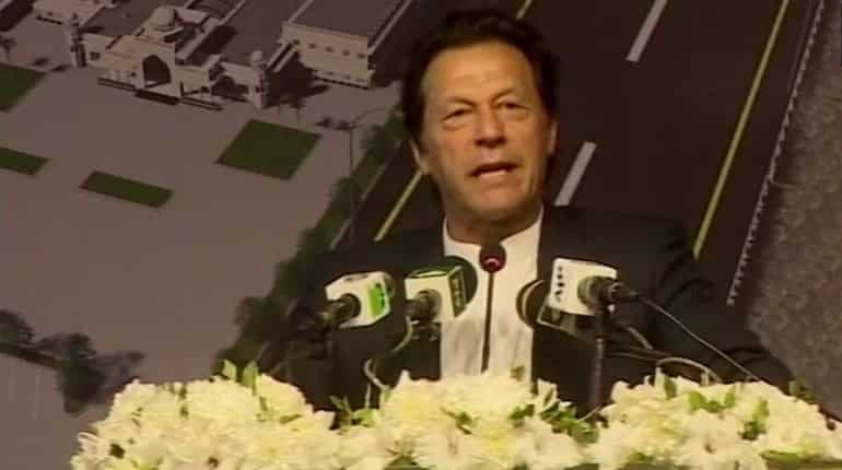 PM Imran distances himself from Pak foreign minister's 'googly' remark