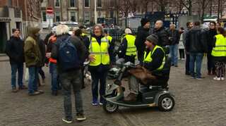 Dutch police put an end to 'yellow vest' protest in The Hague