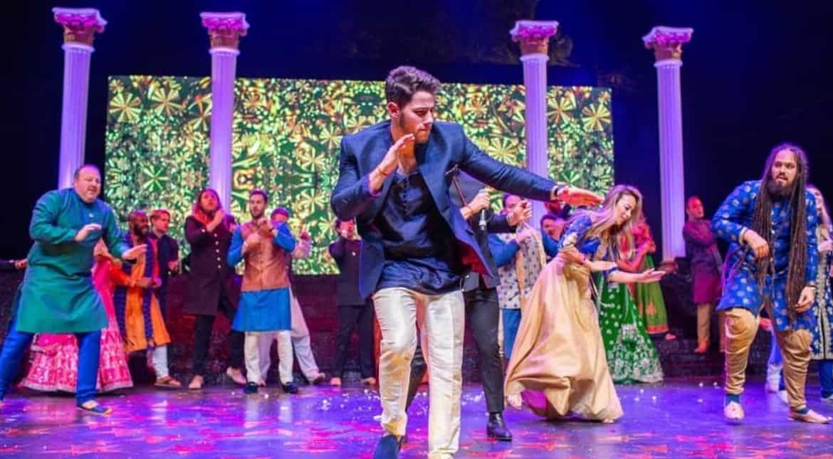 Groom's Performance
