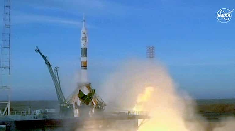 Russia's Soyuz rocket blasts off into space to International Space Station Russia's Soyuz rocket blasts off into space to International Space Station