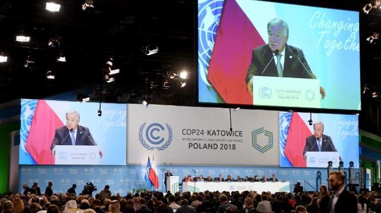 World 'way off course', UN warns at crunch climate summit World 'way off course', UN warns at crunch climate summit