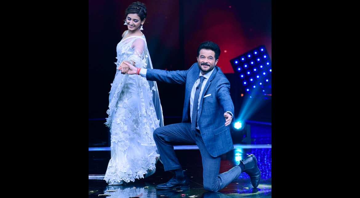 Set the stage on fire!