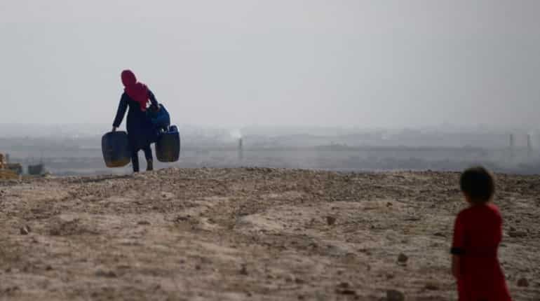 Afghans facing worsening water shortage due to drought Afghans facing worsening water shortage due to drought