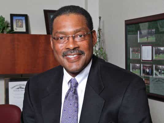 Former NBA player Bridgeman in the lead to buy Sports Illustrated magazine Former NBA player Bridgeman in the lead to buy Sports Illustrated magazine