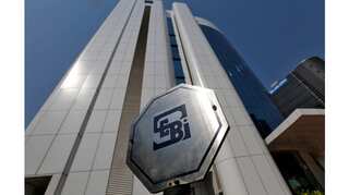 Investors quick to sell initial public offering shares, SEBI report reveals