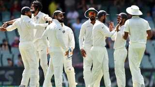 IND vs AUS: Australia 186/6 at lunch, need 137 runs more