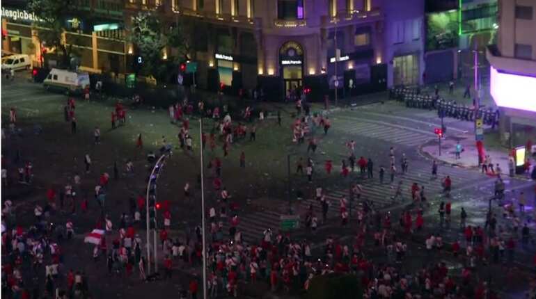 Argentina's Libertadores' celebrations descends into violence