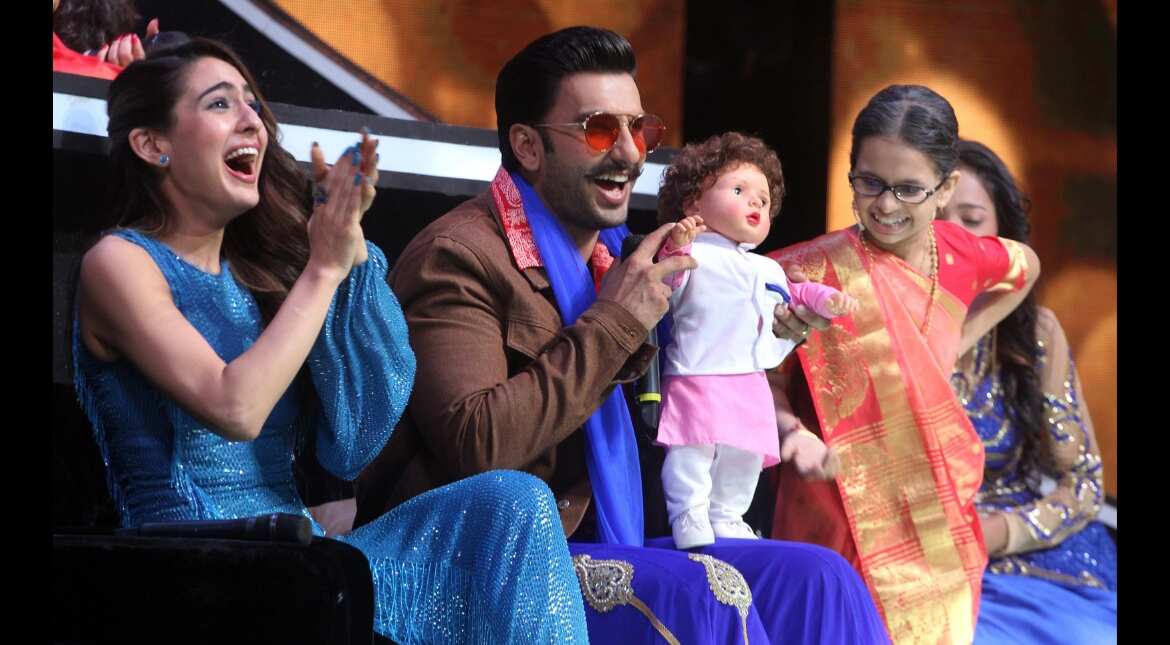 Simmba on the sets of 'Sa Re Ga Ma Pa'