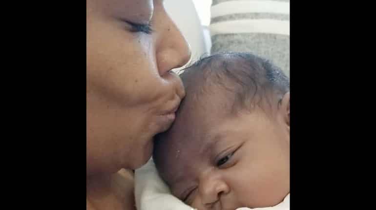 Gabrielle Union shares 'birth journey' of her daughter Gabrielle Union shares 'birth journey' of her daughter