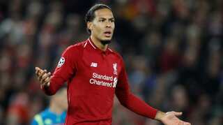 Liverpool star Virgil van Dijk trains with fellow Dutch legend to return from injury