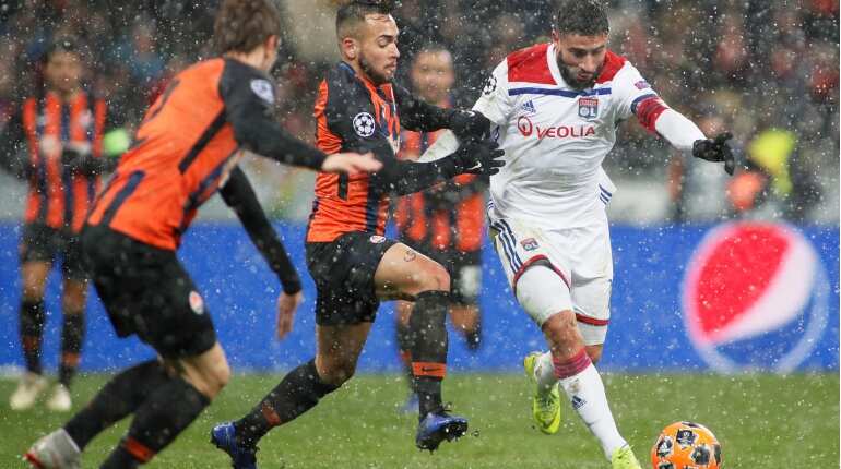 Champions League: Lyon draw with Shakhtar to reach last 16