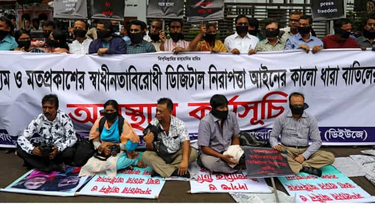 In fear of the state, Bangladeshi journalists self-censor as election approaches