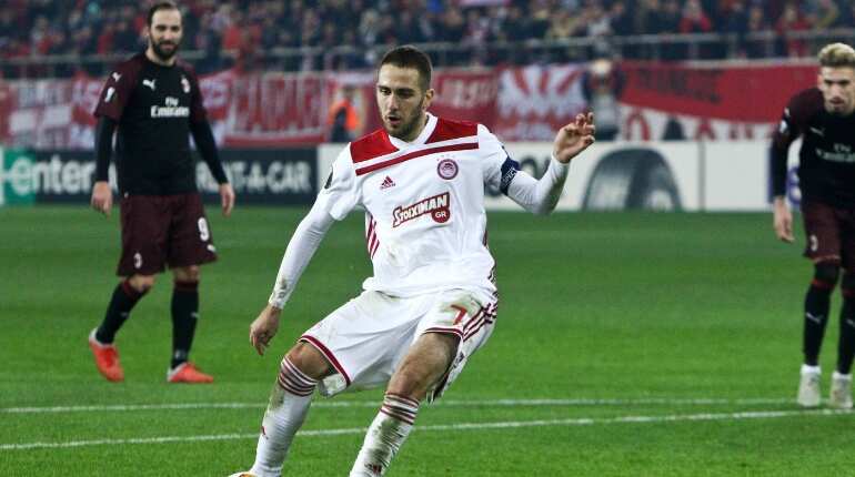 AC Milan crash out of Europa League after losing to Olympiacos AC Milan crash out of Europa League after losing to Olympiacos