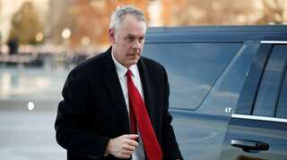 Trump's revolving door: Interior Secretary Zinke is latest senior White House departure