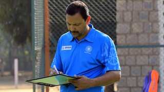 Hockey coach Harendra Singh receives official reprimand from FIH for his outburst against umpires