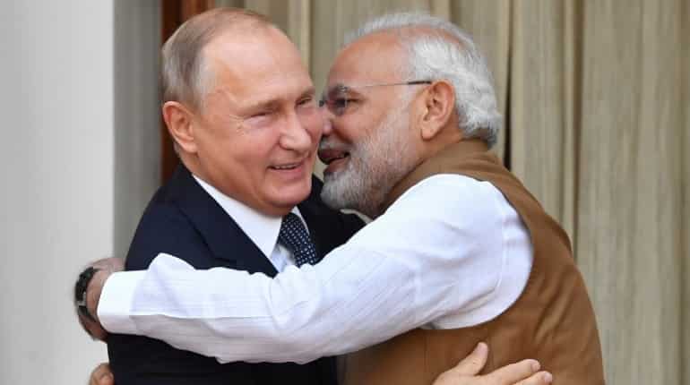 Putin brings S-400 air defence system