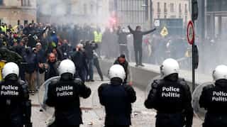 Thousands march in Brussels against UN migration pact