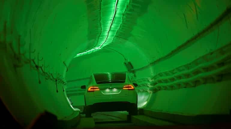 Elon Musk unveils his first Los Angeles-area tunnel