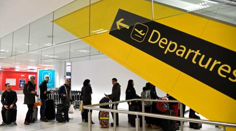 London: 2 arrested in connection with Gatwick airport drone disruption London: 2 arrested in connection with Gatwick airport drone disruption