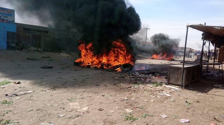Fresh protests in Sudan after deadly bread clashes Fresh protests in Sudan after deadly bread clashes
