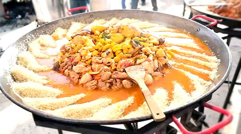 Chefs cook special meal for migrants waiting at US border just before Christmas