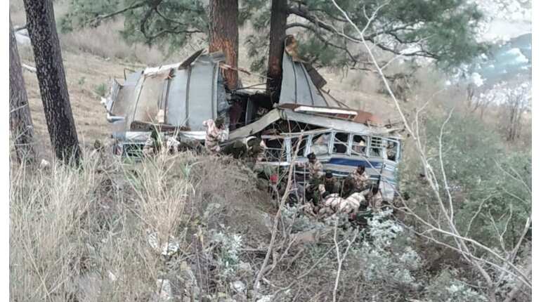 1 killed, 34 ITBP personnel injured as bus falls into gorge