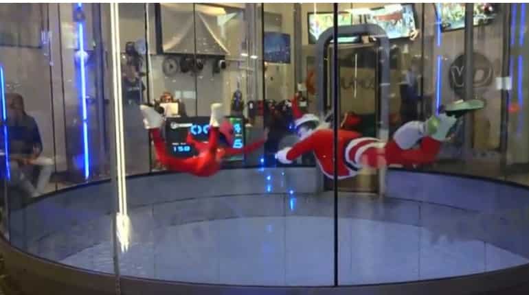 Flying Santa