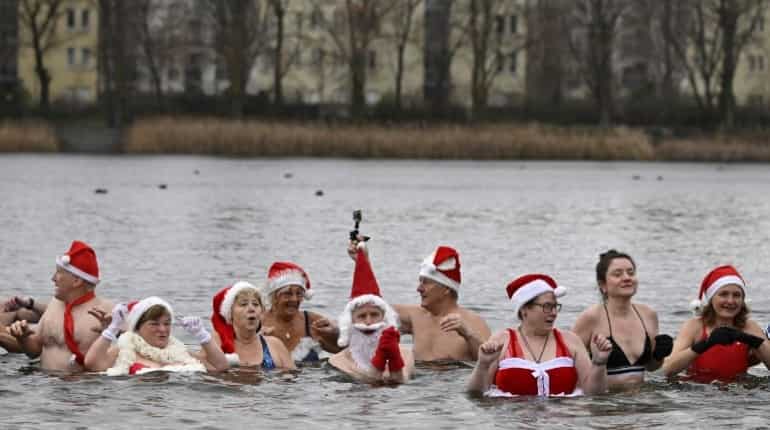 Traditional Christmas bath