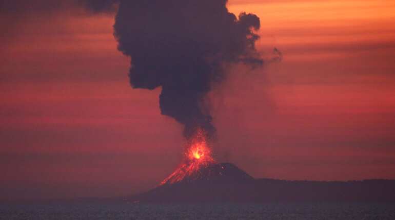 Indonesia issues 'extreme weather' warning for tsunami-hit coast near Krakatau