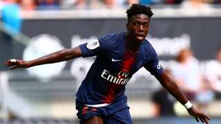 US striker Timothy Weah confirms loan from PSG