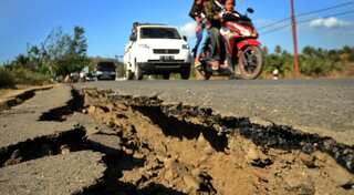 Fake news sparks panic among Indonesia quake victims
