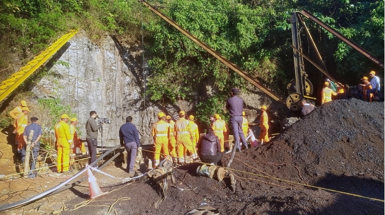 Air Force's Super Hercules plane joins rescue ops in Meghalaya, high-power pumps airlifted 