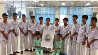 British divers in Thai cave rescue make UK honours list