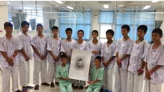 British divers in Thai cave rescue make UK honours list