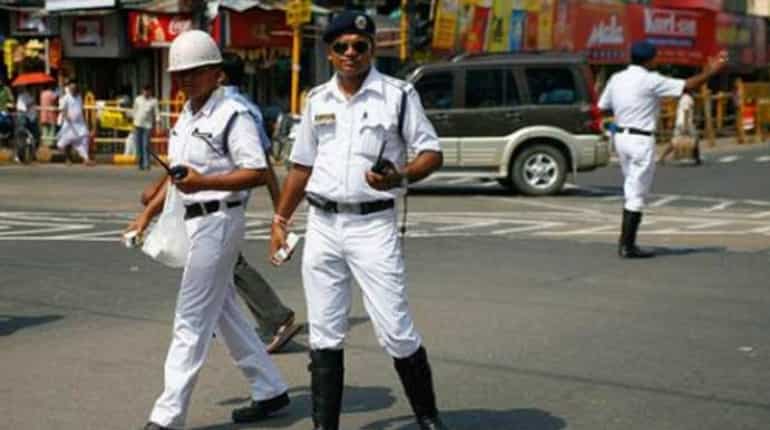 World War-II bomb found during dredging operations in Kolkata World War-II bomb found during dredging operations in Kolkata