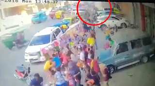 Video: 2 killed, 32 injured in bombing in troubled south Philippines