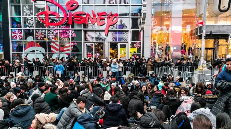 Tribute to journalists and press freedom