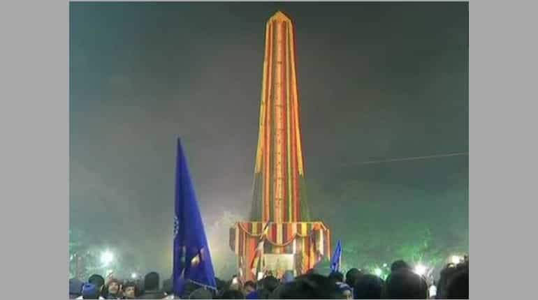Amid security, 201st anniversary of Bhima Koregaon observed at 'Vijay Stambh' in Pune Amid security, 201st anniversary of Bhima Koregaon observed at 'Vijay Stambh' in Pune