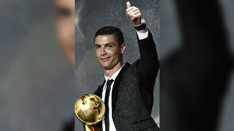 Cristiano Ronaldo wins Globe Soccer player of the year award