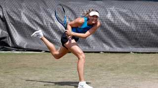 Maria Sharapova suffers injury blow ahead of Australian Open