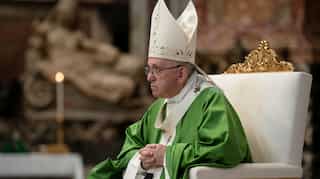 Pope Francis cancels planned retreat due to 'cold'
