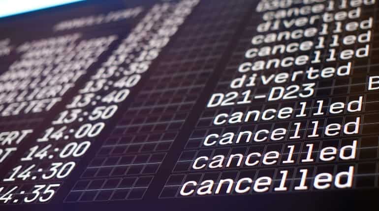 German airport security staff strike hits over 600 flights