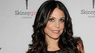 Bethenny Frankel experiences allergic reactions, seeks advice from fans