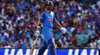 4th ODI: Dhawan, Rohit depart early; India 23/2 after eight overs