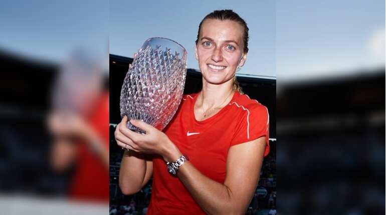 Czech tennis star Petra Kvitova defeats Ashleigh Barty to claim Sydney title