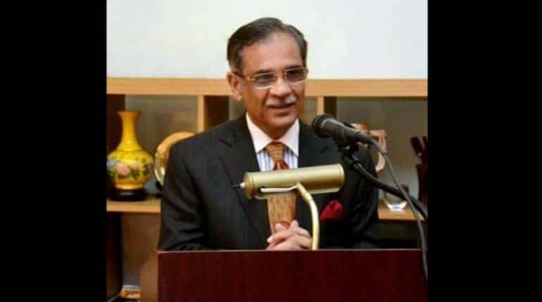 Pakistan chief justice stays execution of mentally ill policeman