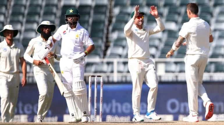 PAK vs SA: Proteas need seven wickets to sweep third Test, series