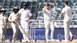PAK vs SA: Proteas need seven wickets to sweep third Test, series